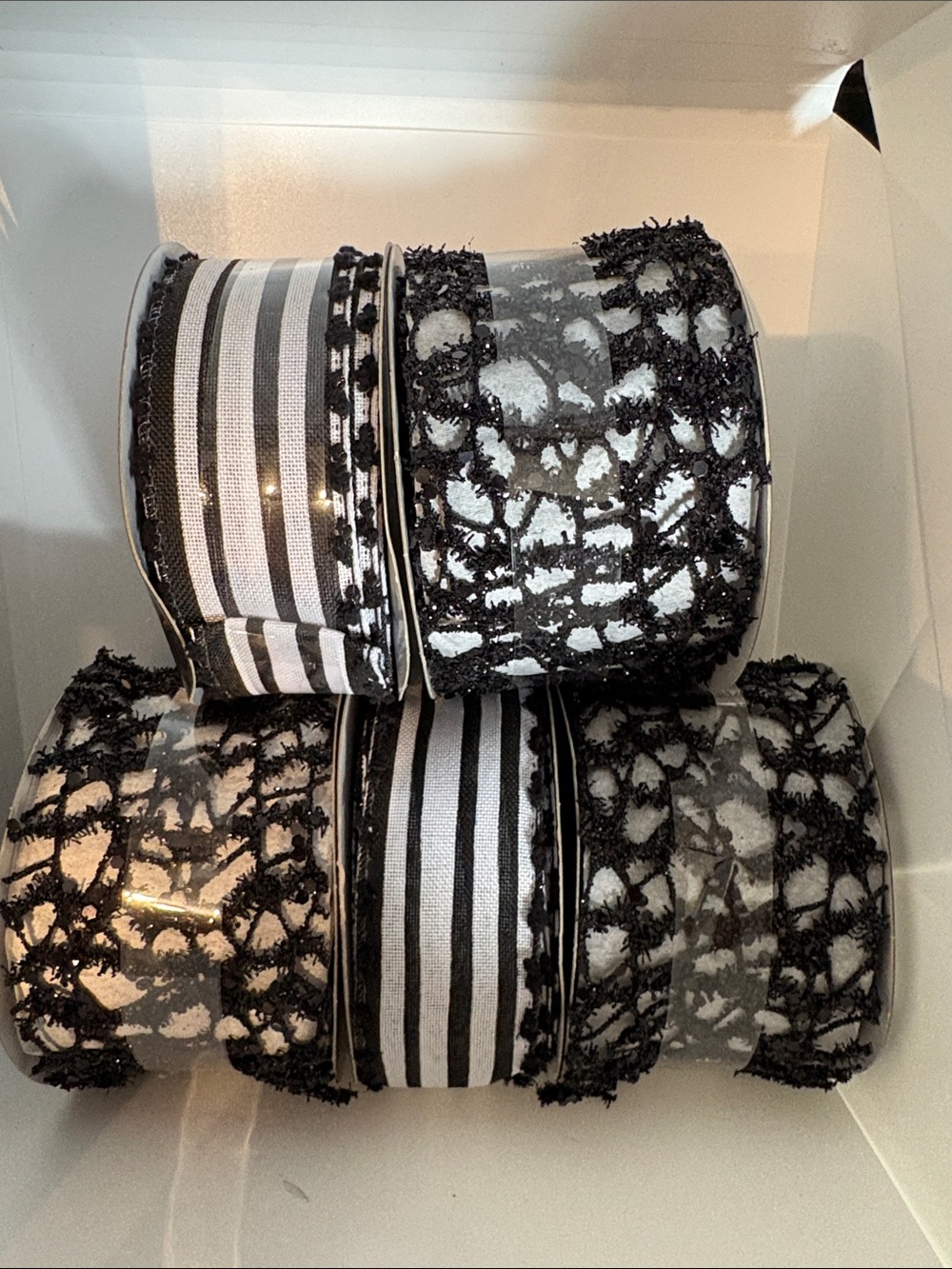 Gift ribbon for Halloween